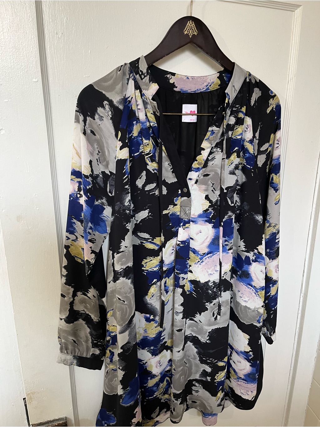Buddylove Abstract Floral V-Neck Shift Mini Dress Medium Euc — image 3 of 8